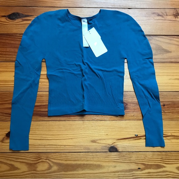 Fabletics Blue Ashton Sculptknit Long Sleeve Top, NWT, L - Picture 1 of 11